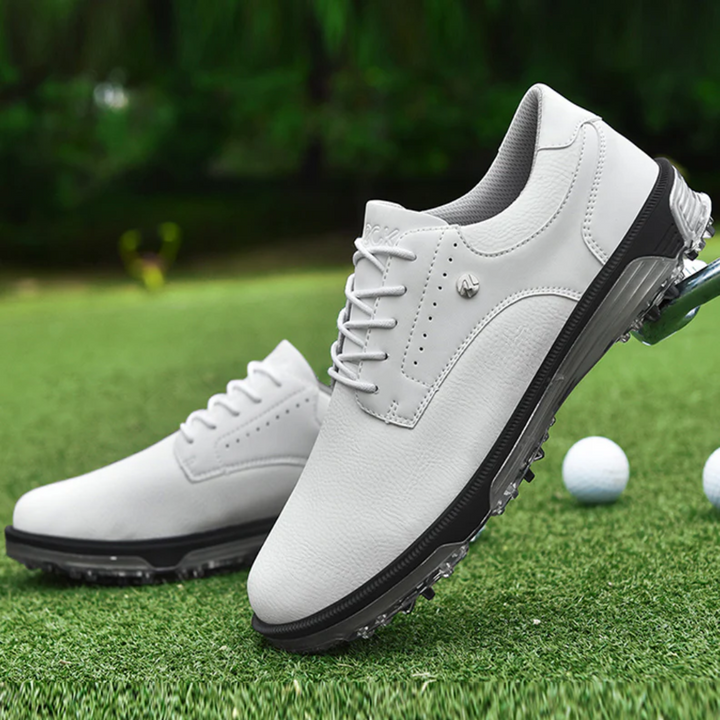 Voděodolné golfové boty s ergonomickým střihem