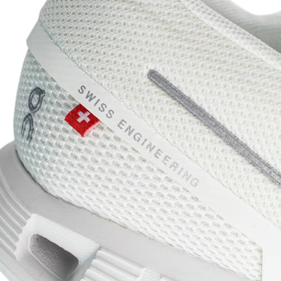 On Wmns Cloud 5 Undyed-White 59.98373 - weiss-weiss
