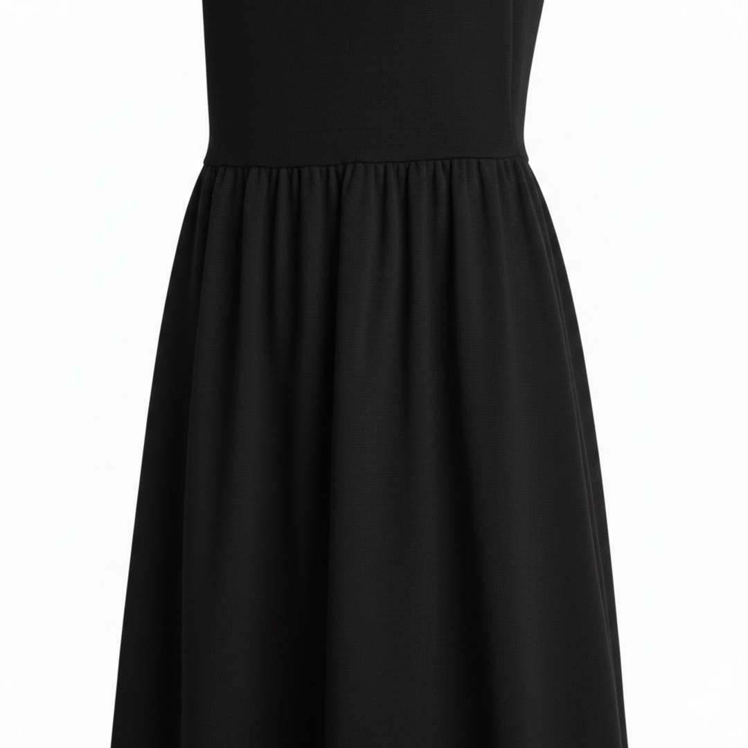 Robe maxi sans manches ajustée et évasée pour femme avec col rond et silhouette jusqu'à la cheville