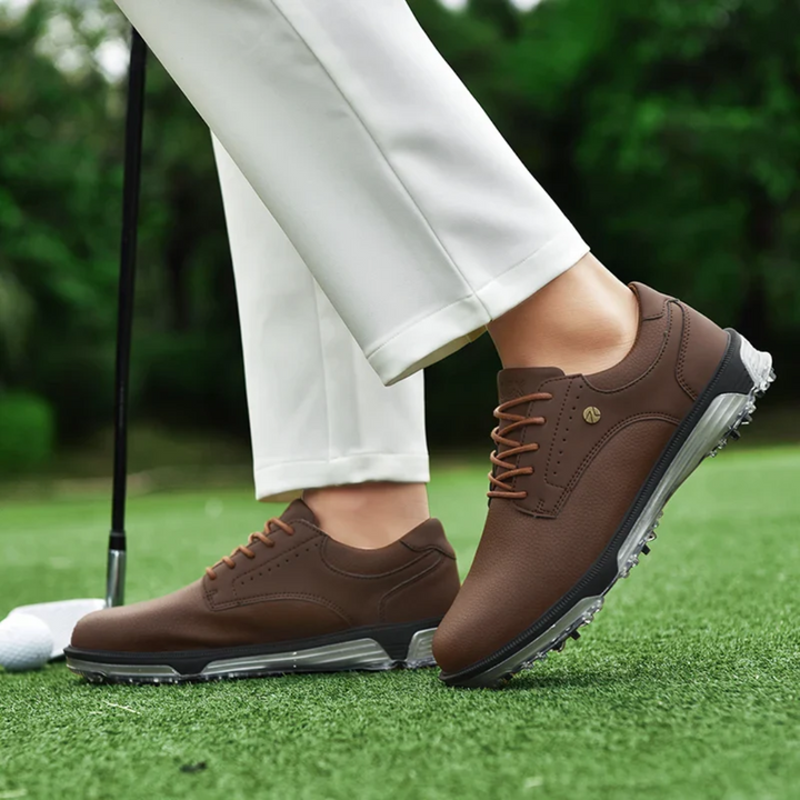 Voděodolné golfové boty s ergonomickým střihem