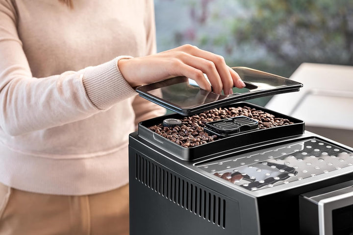 De'Longhi Magnifica Start ECAM222.20.B, Kaffeevollautomat mit Milchaufschäumdüse, für Cappuccino, mit Espresso-Direktwahltase und 2x Espresso Funktion, 13-stufiges Kegelmahlwerk, 1450 W, Schwarz