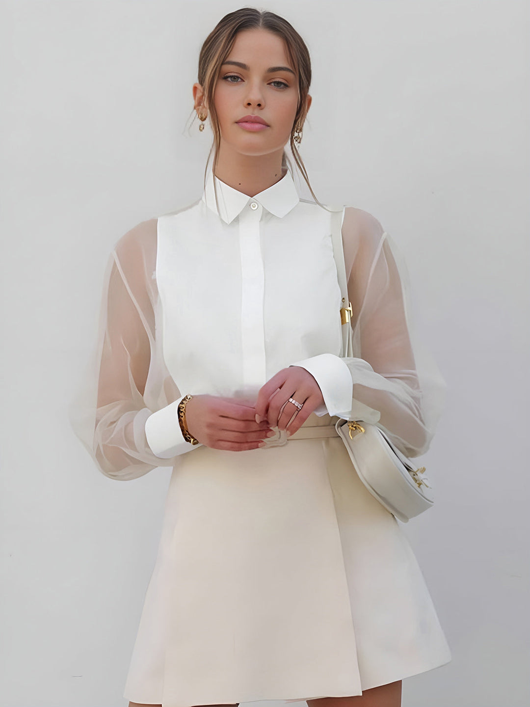 Blusa Elegante de Mujer con Mangas Transparentes – Estilosa, Femenina y Atemporal