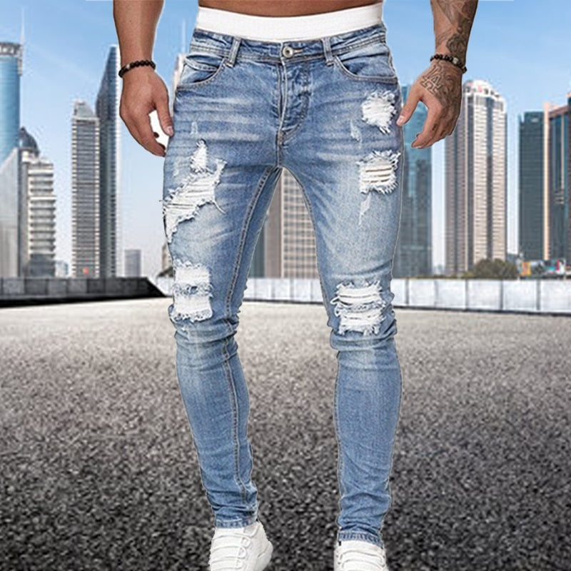 Zvyšte svůj styl s těmito roztrhanými slim fit džíny