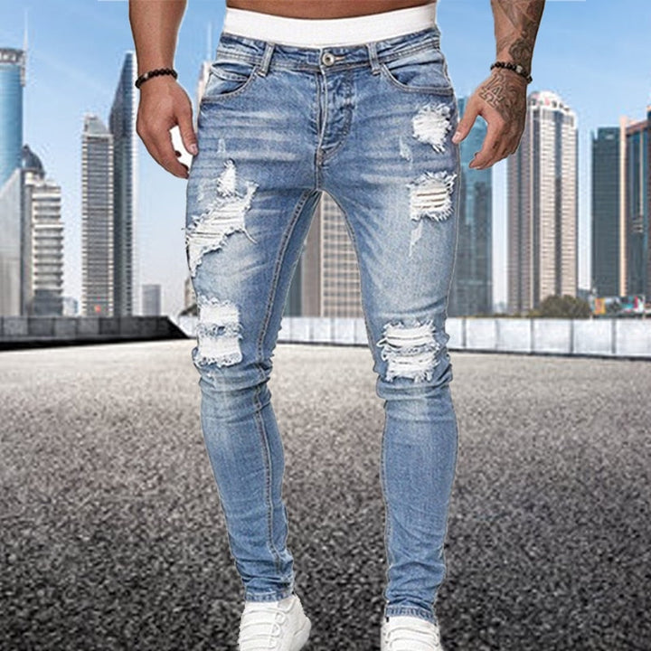 Zvyšte svůj styl s těmito roztrhanými slim fit džíny