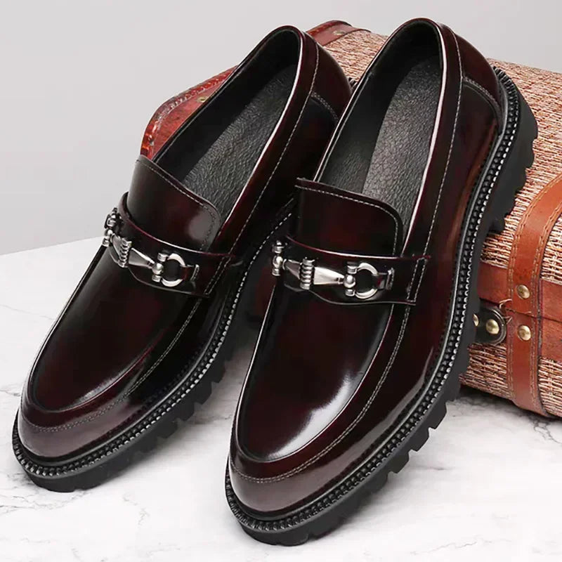 Mocasines de Cuero para Hombre con Hebilla Metálica y Suela de Goma Antideslizante - Zapatos de Vestir Clásicos y Cómodos