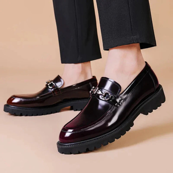 Mocasines de Cuero para Hombre con Hebilla Metálica y Suela de Goma Antideslizante - Zapatos de Vestir Clásicos y Cómodos