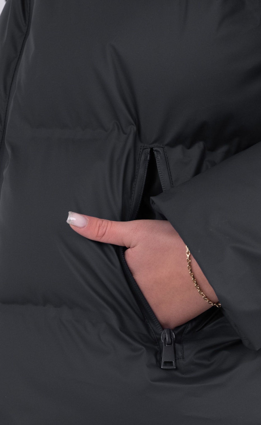 Parka Larga con Capucha para Mujer | Cálida y Elegante