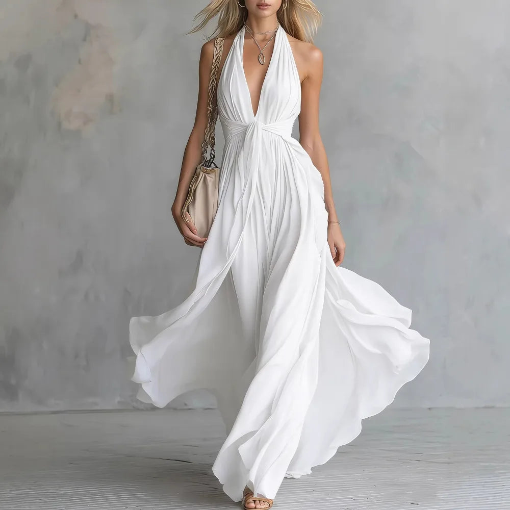 Langes Abendkleid mit Neckholder und offenem Rücken | Fließendes Maxikleid mit sanfter Plissee-Optik für Veranstaltungen