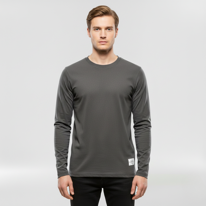 Męska koszulka z długim rękawem i okrągłym dekoltem na co dzień i do warstwowania