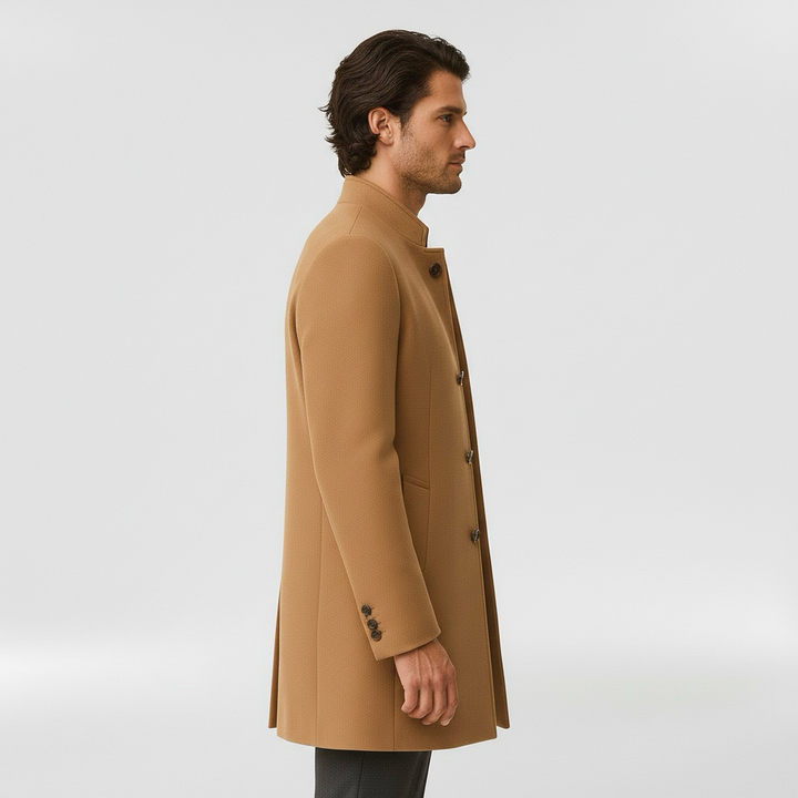 Men's coat with single front button fastening for winter