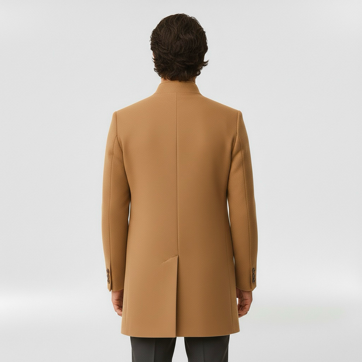Men's coat with single front button fastening for winter
