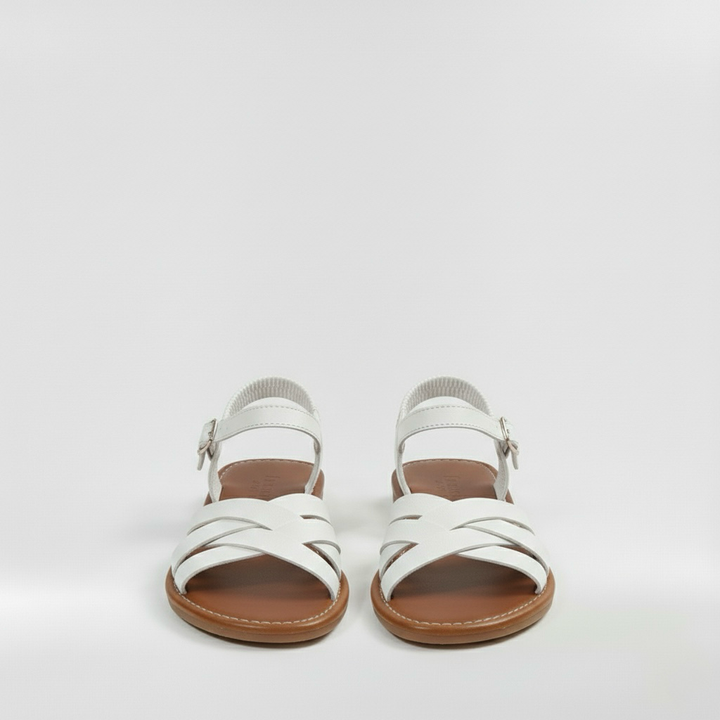 Flache Damensandalen mit breiten Riemen für den Sommer