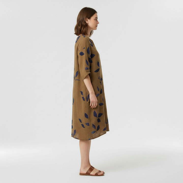 Vestido midi estampado con manga tres cuartos para mujer