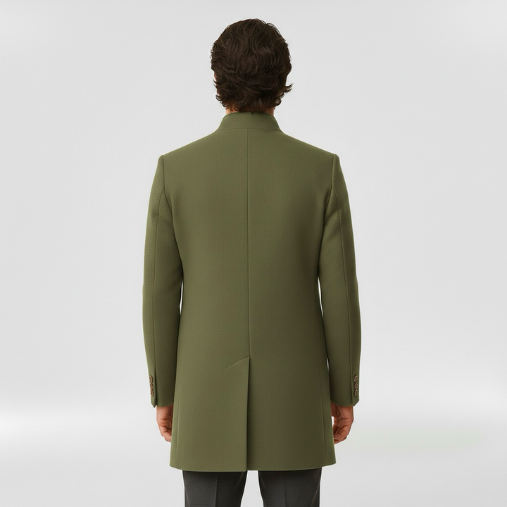 Men's coat with single front button fastening for winter