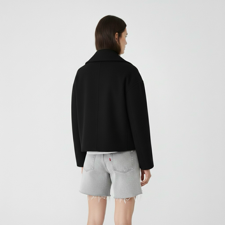 Cappotto lungo da donna con doppia abbottonatura frontale per l'inverno