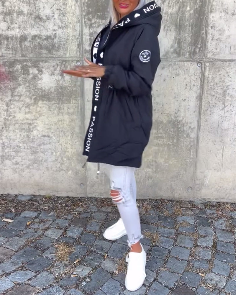 Adeline Chaqueta Mujer | Diseño con Cremallera y Capucha Visible