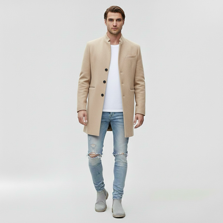 Μακρύ παλτό για άνδρες για επίσημη καθημερινή εμφάνιση σε δροσερό καιρό