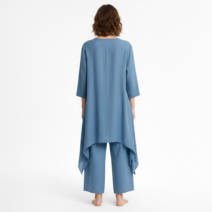 Dámská dvoudílná souprava s tunikou a kalhotami na každý den