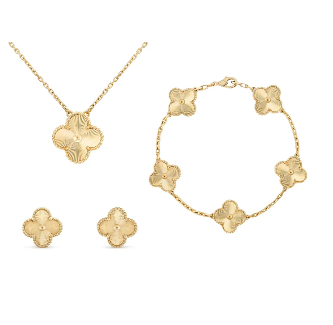 Ensemble d'accessoires Clover raffiné au style élégant