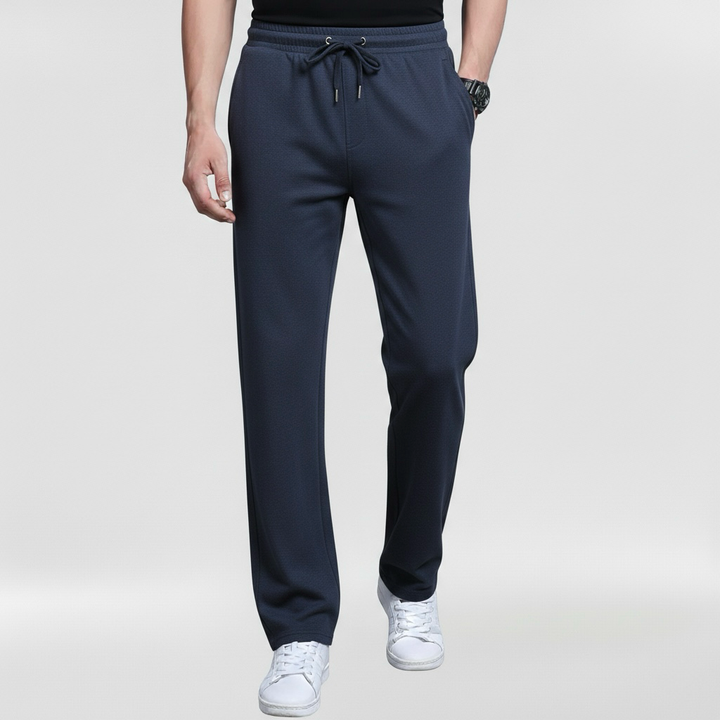 Pánské tepláky s nastavitelným šňůrkem a kapsami