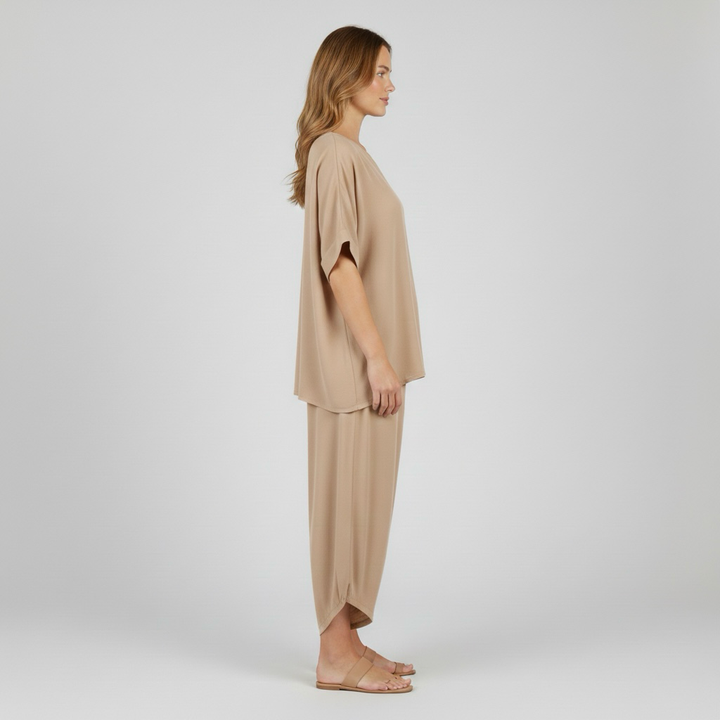 Pohodlná dvoudílná souprava pro ženy, top a volné kalhoty