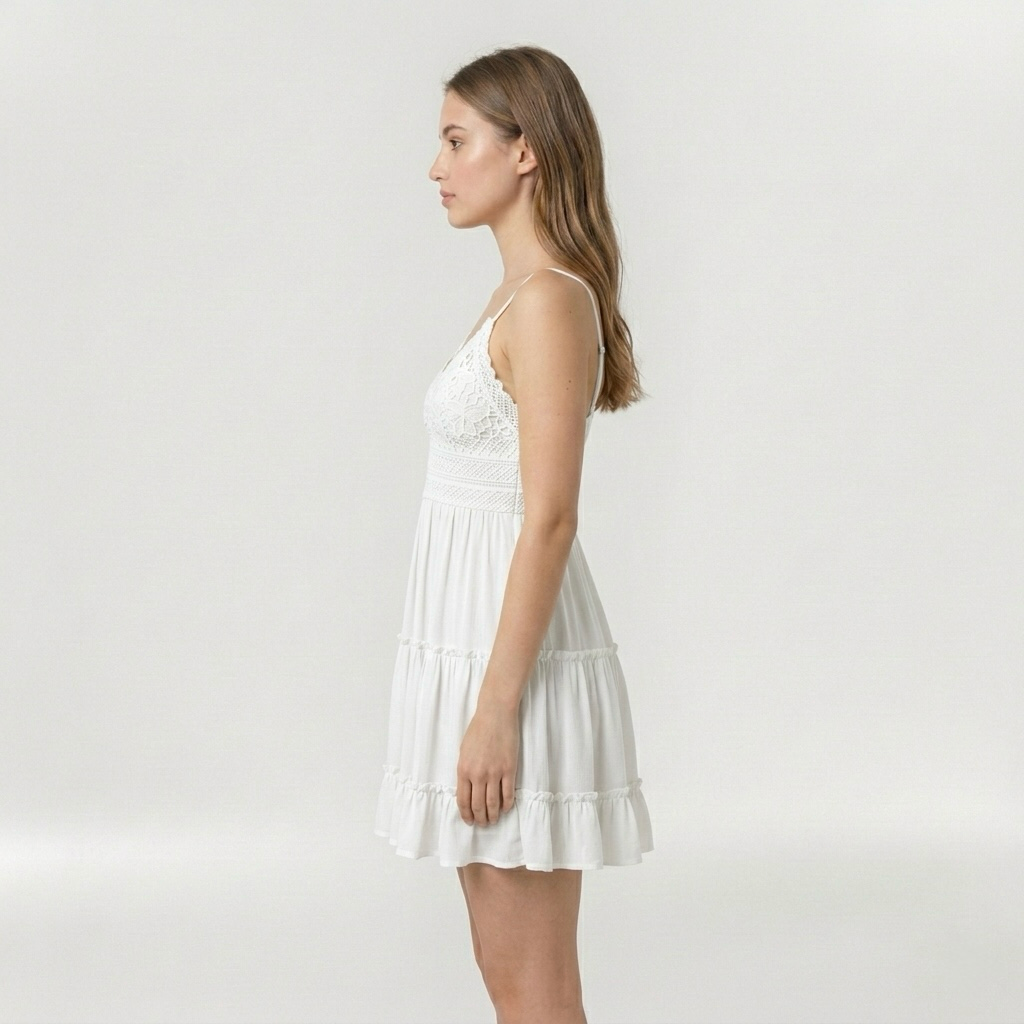 Vestito corto con spalline e volant da donna