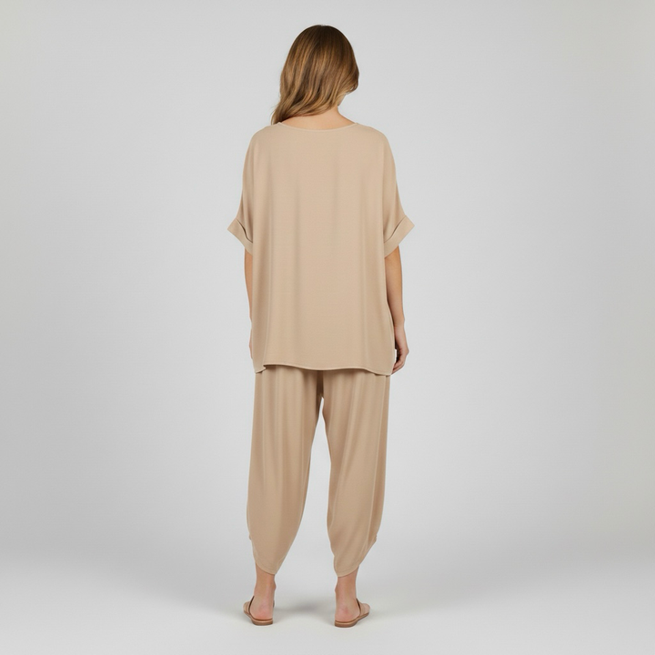 Pohodlná dvoudílná souprava pro ženy, top a volné kalhoty