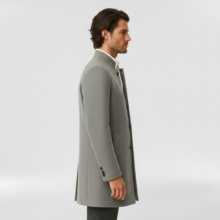 Men's coat with single front button fastening for winter