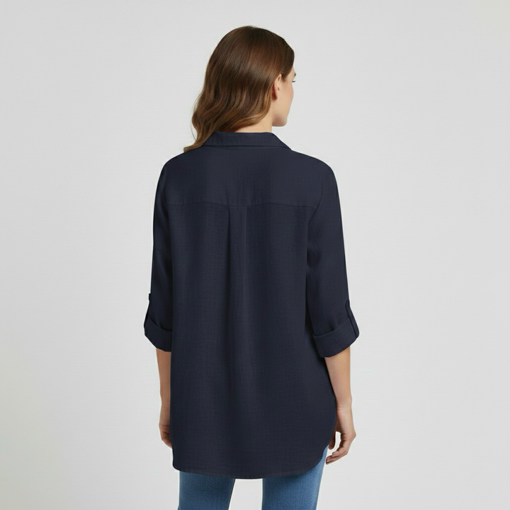 Camicia da donna a taglio comodo con bottoni per tutti i giorni