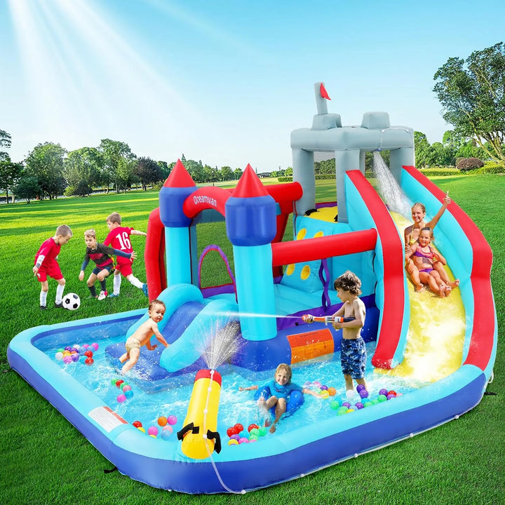 Aufblasbare Wasserrutschen für Kinder, 8-in-1-Hüpfburg-Wasserpark mit 450-W-Gebläse, Kletterwand, Planschbecken, 2 Wasserkanonen, Basketballkorb, Wasserrutsche, Krokodilsprinkler als Geschenk für eine Gartenparty