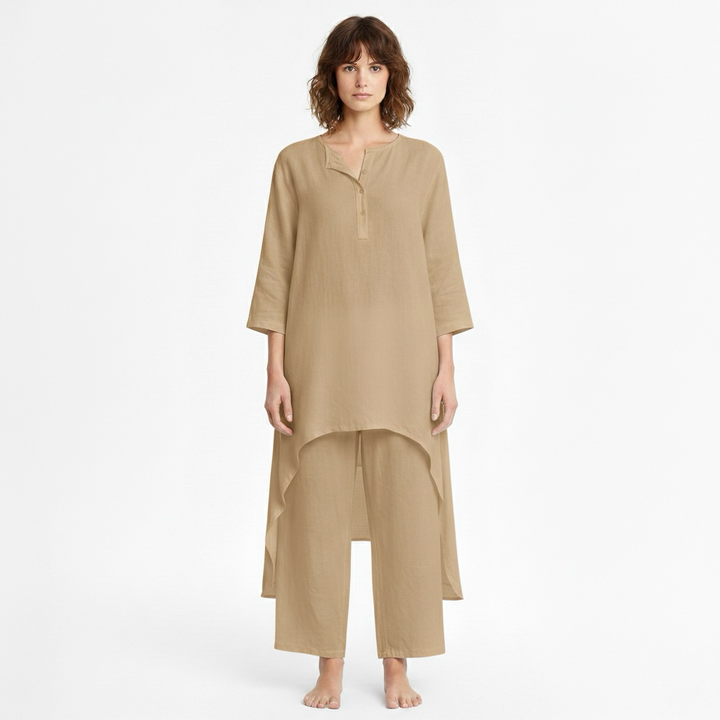 Dámská dvoudílná souprava s tunikou a kalhotami na každý den