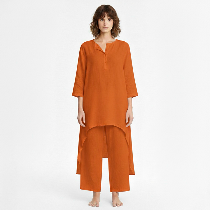 Dámská dvoudílná souprava s tunikou a kalhotami na každý den