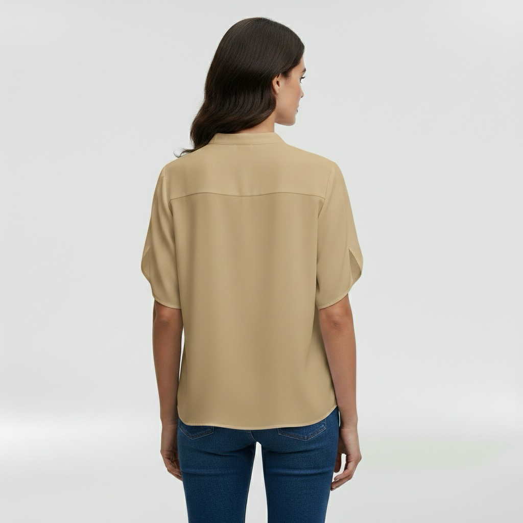 Camicia da donna con scollo a V e manica corta per uso quotidiano
