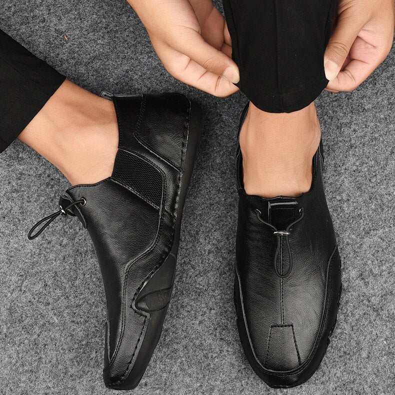 Herren Slipper mit geschlossener Spitze